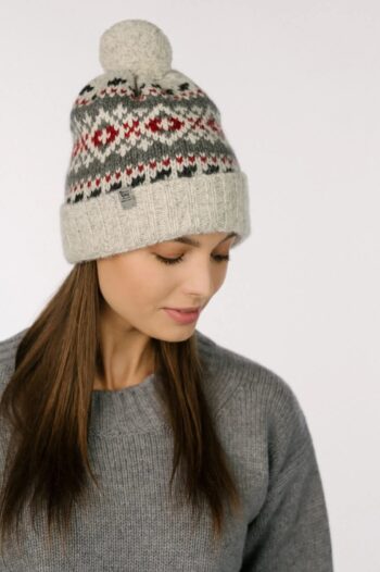 Unisex, wool bobble hat