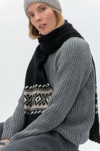 Woolen winter scarf